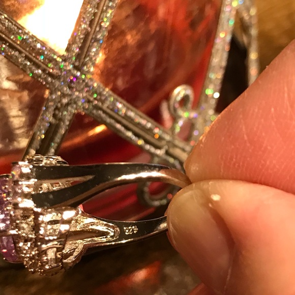 Sterling silver with light amethyst stone - Picture 4 of 4